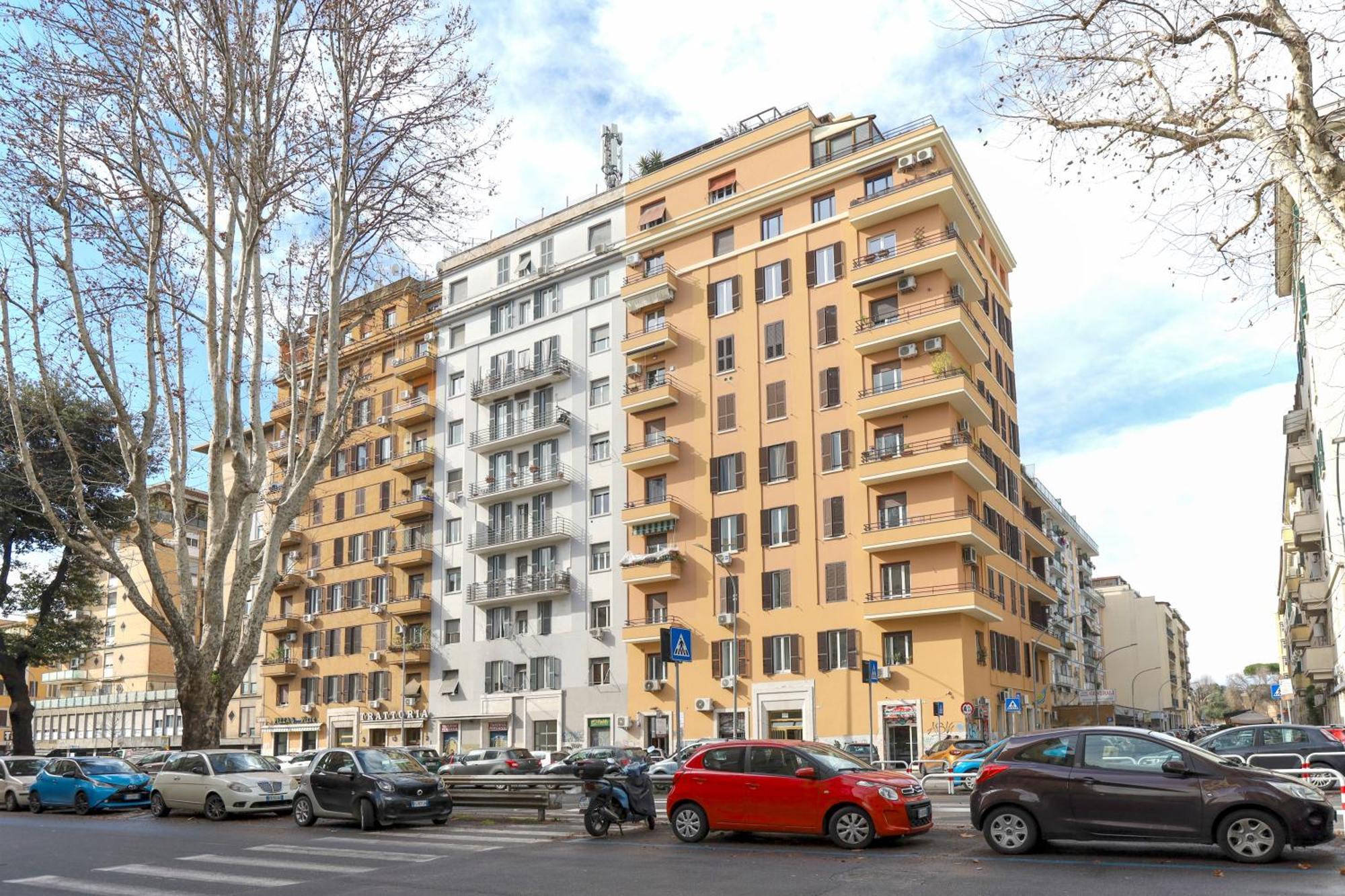 Piramide Deluxe Apartment Rome Extérieur photo